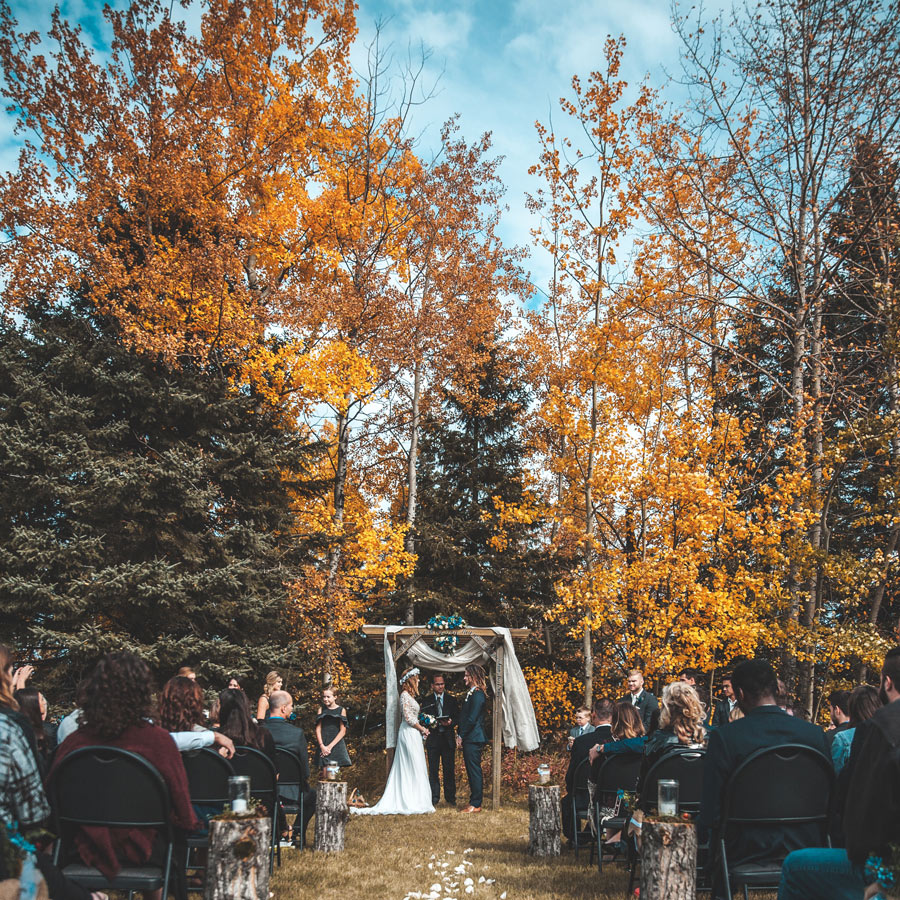 Jesień jako motyw przewodni ślubu i wesela