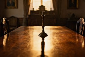 Dlaczego teściowa nie lubi synowej? Przyczyny i sposoby na poprawę relacji