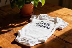 Jak poinformować o ciąży? Praktyczne porady i kreatywne pomysły