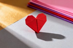 Jak zrobić serduszko na Walentynki? Przewodnik krok po kroku