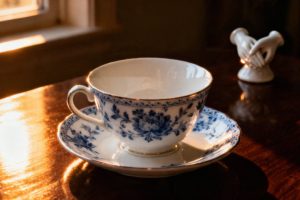 Porcelanowe gody — ile to lat i jak je uczcić?